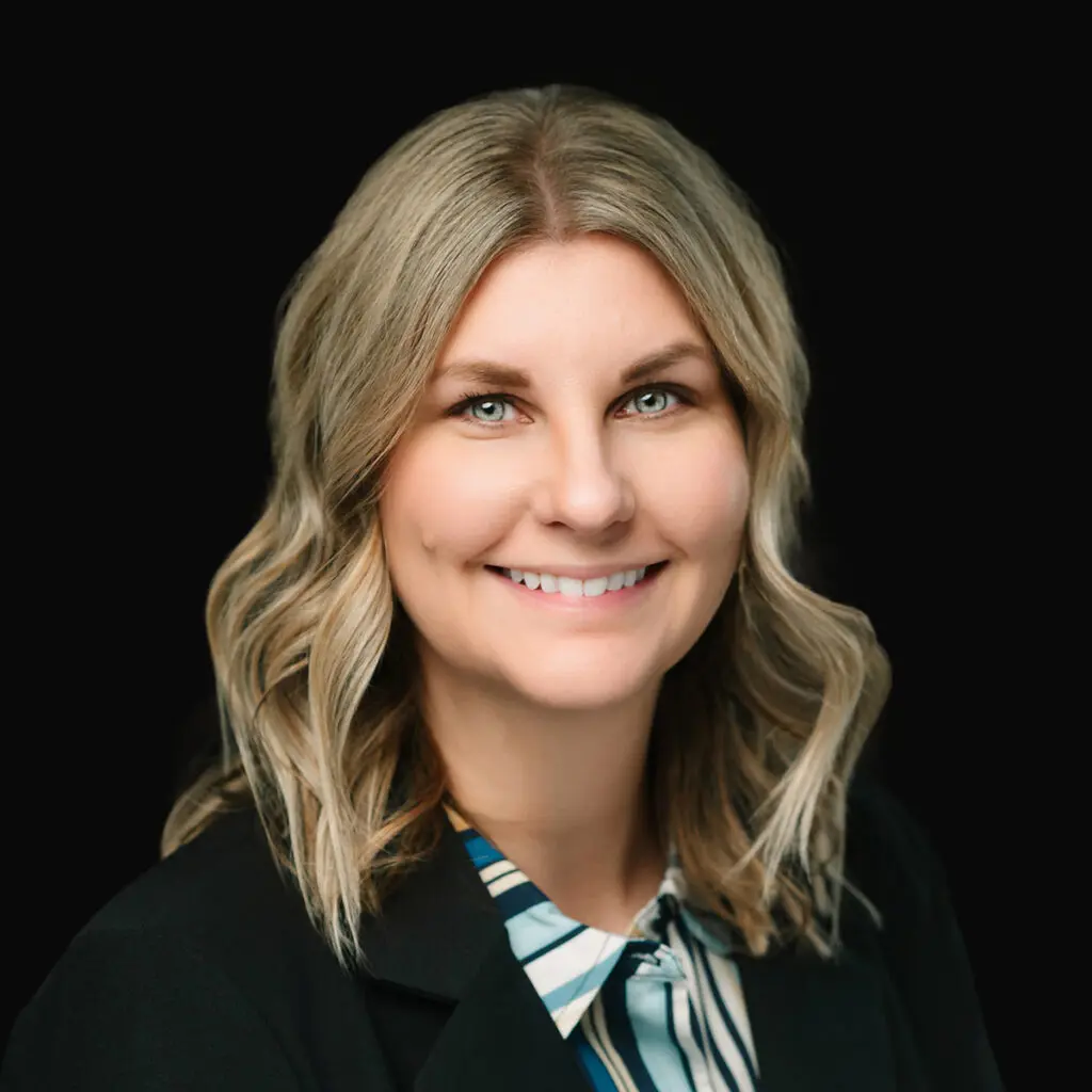 Professional headshot of physician assistant, Ashley Neuweg