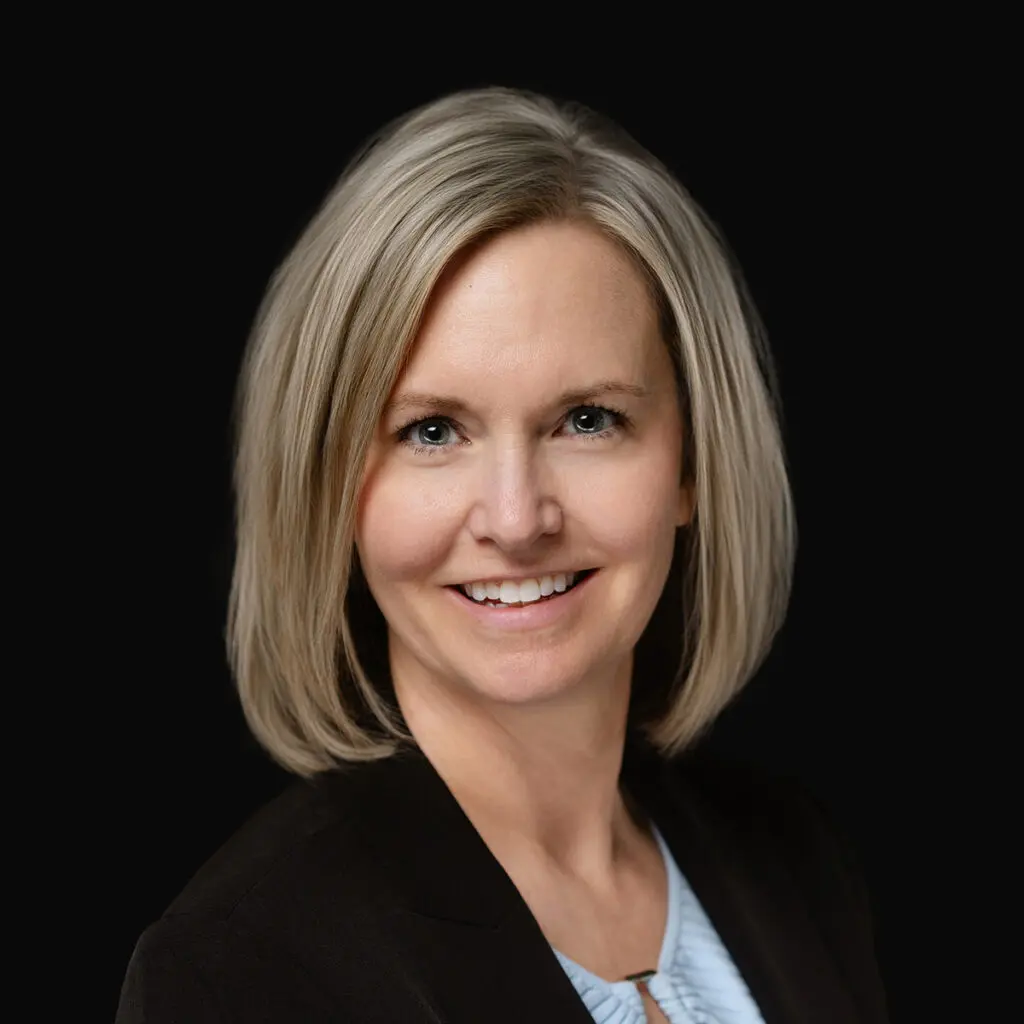 Professional headshot of physical therapist, Julie Earp