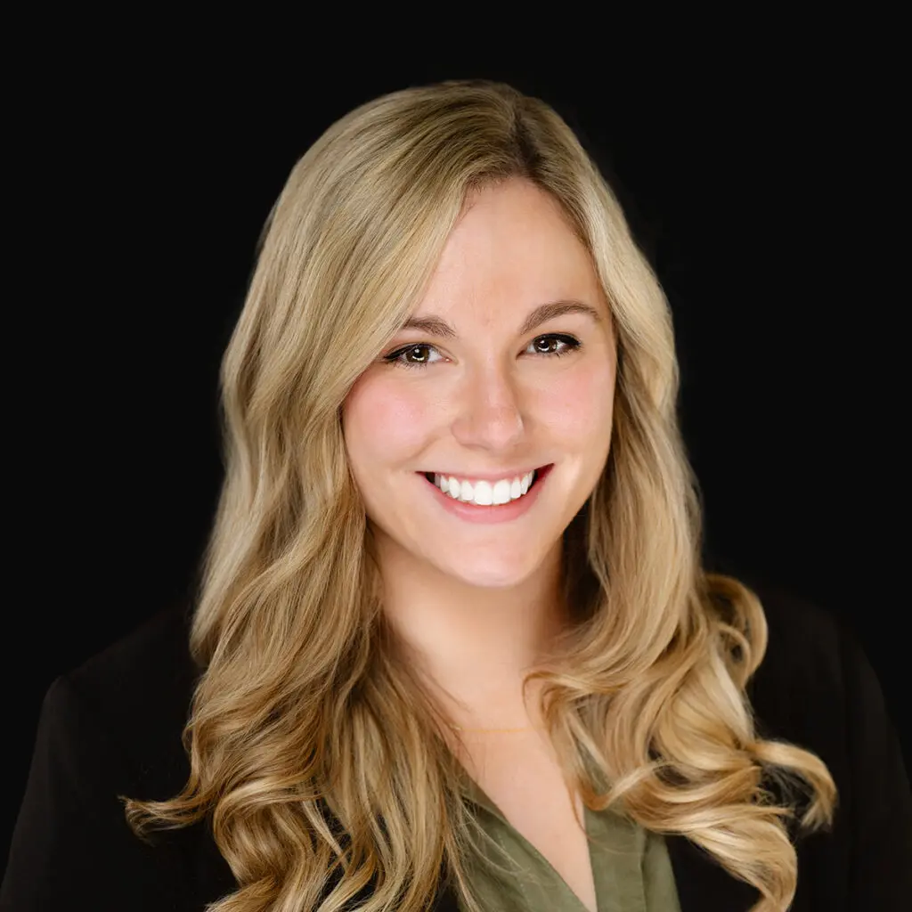Professional headshot of physical therapist assistant, Stephanie Phillips