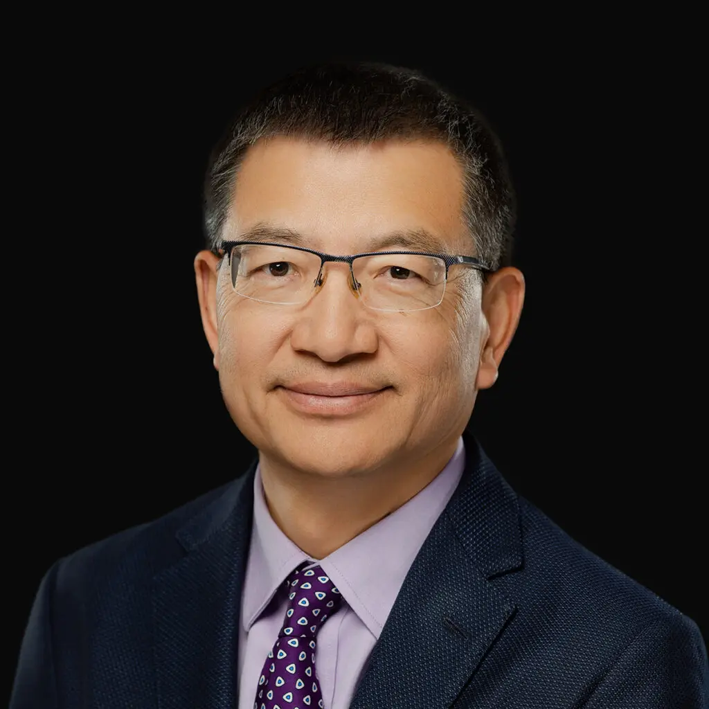 Professional headshot of Dr. Ze-Hui Han, hand surgeon at Iowa Ortho in Des Moines, IA