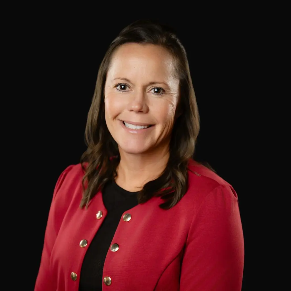 Professional headshot of family nurse practitioner, Laura Hagen